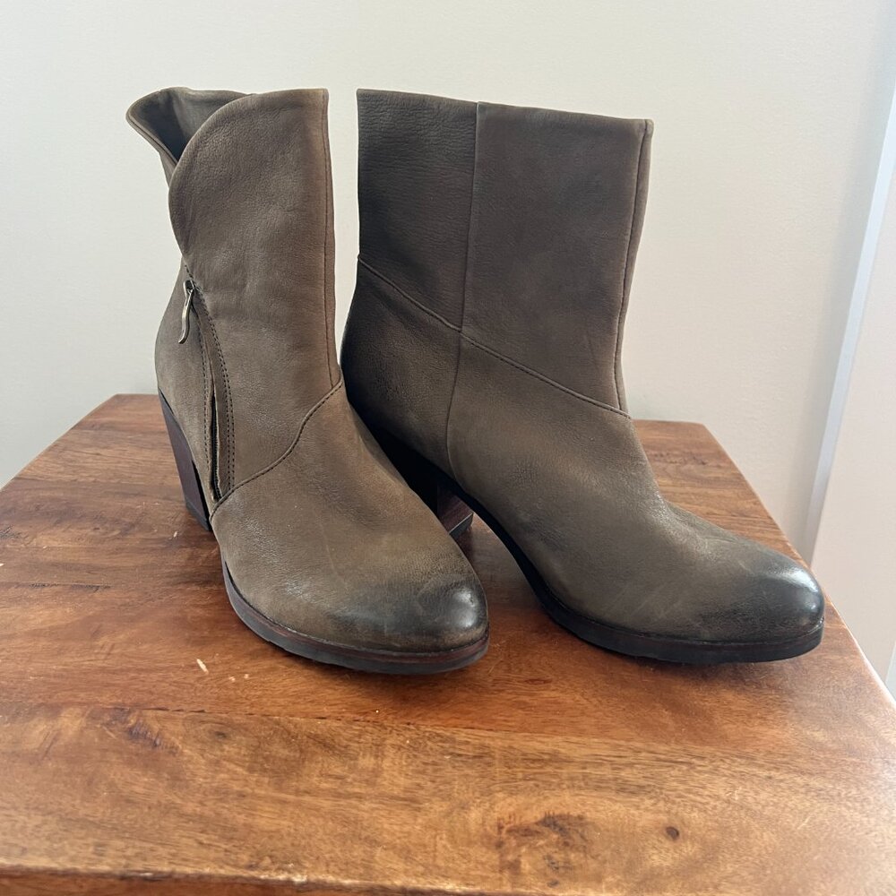 Olive Green Leather Boot - Size 40